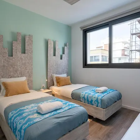 Beachcomber 2-bedroom In * Lárnaca